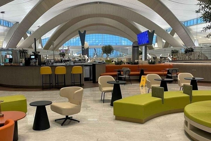 Abu Dhabi International Airport (AUH) VIP Lounge Access - Photo 1 of 13